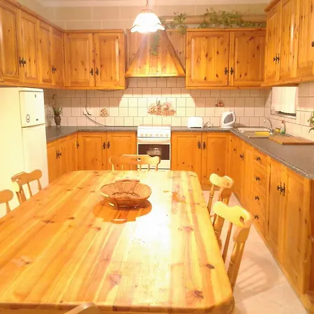 Tan Nahla Apartment Marsalforn